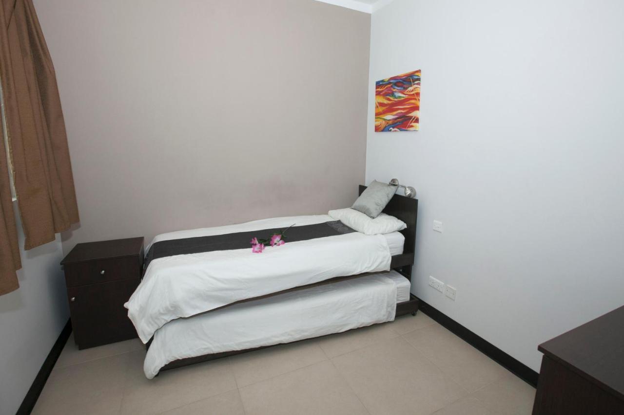 Best Of Xlendi Seafront Apartments Habitación foto